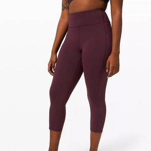 Invigorate High-Rise Crop 23"